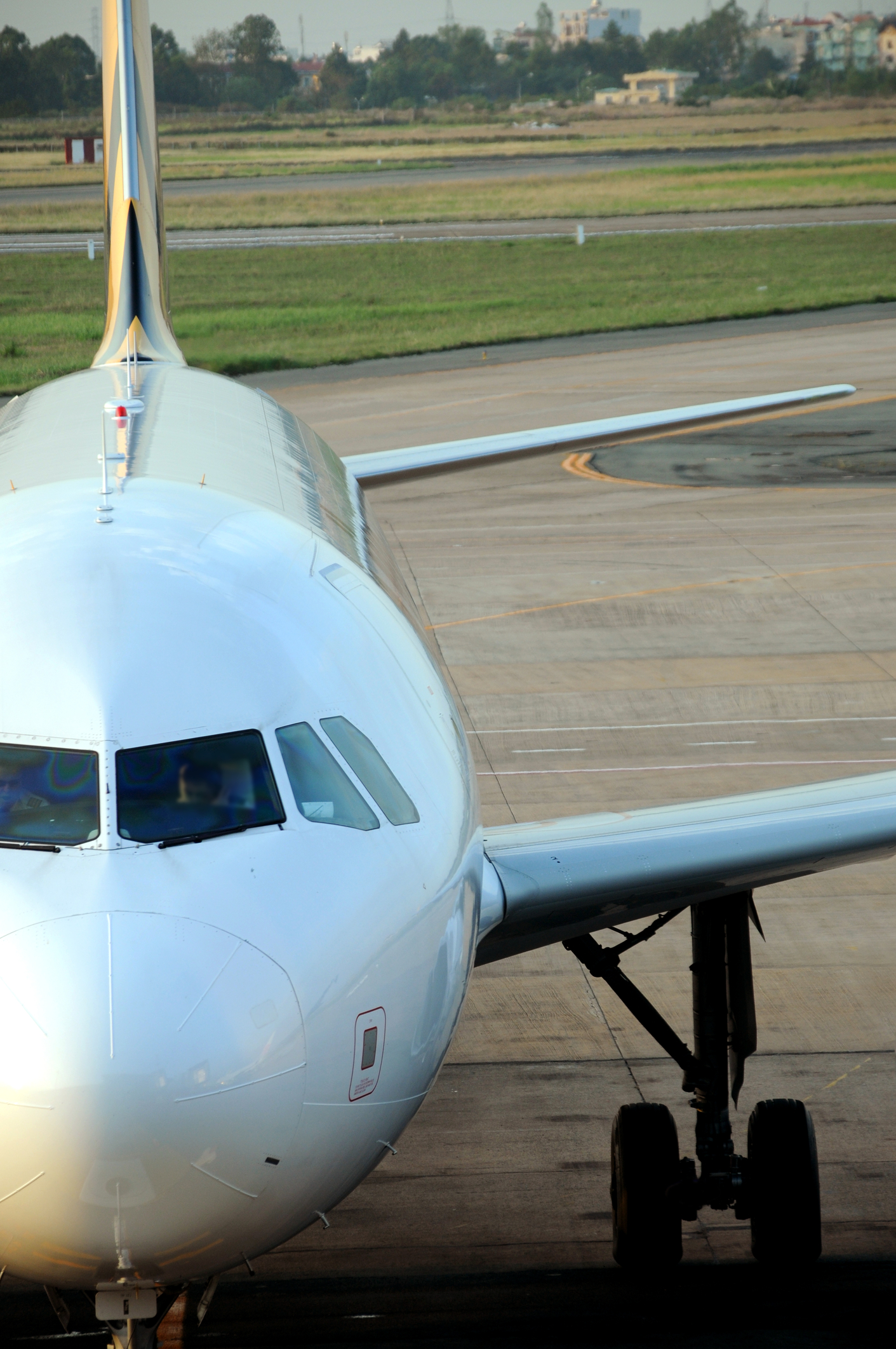 cheapest time to fly to Greece