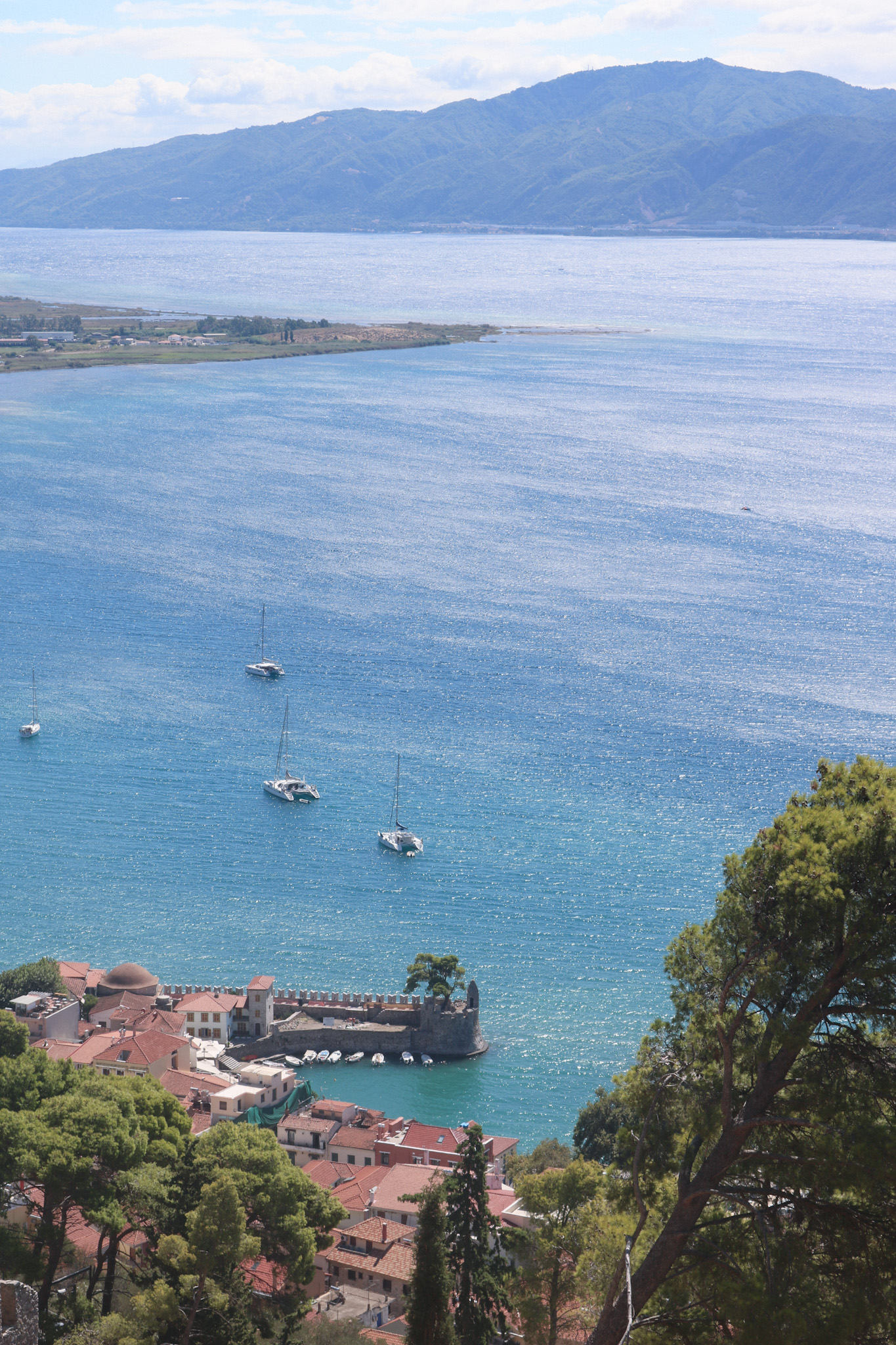 a 12-day Greece itinerary